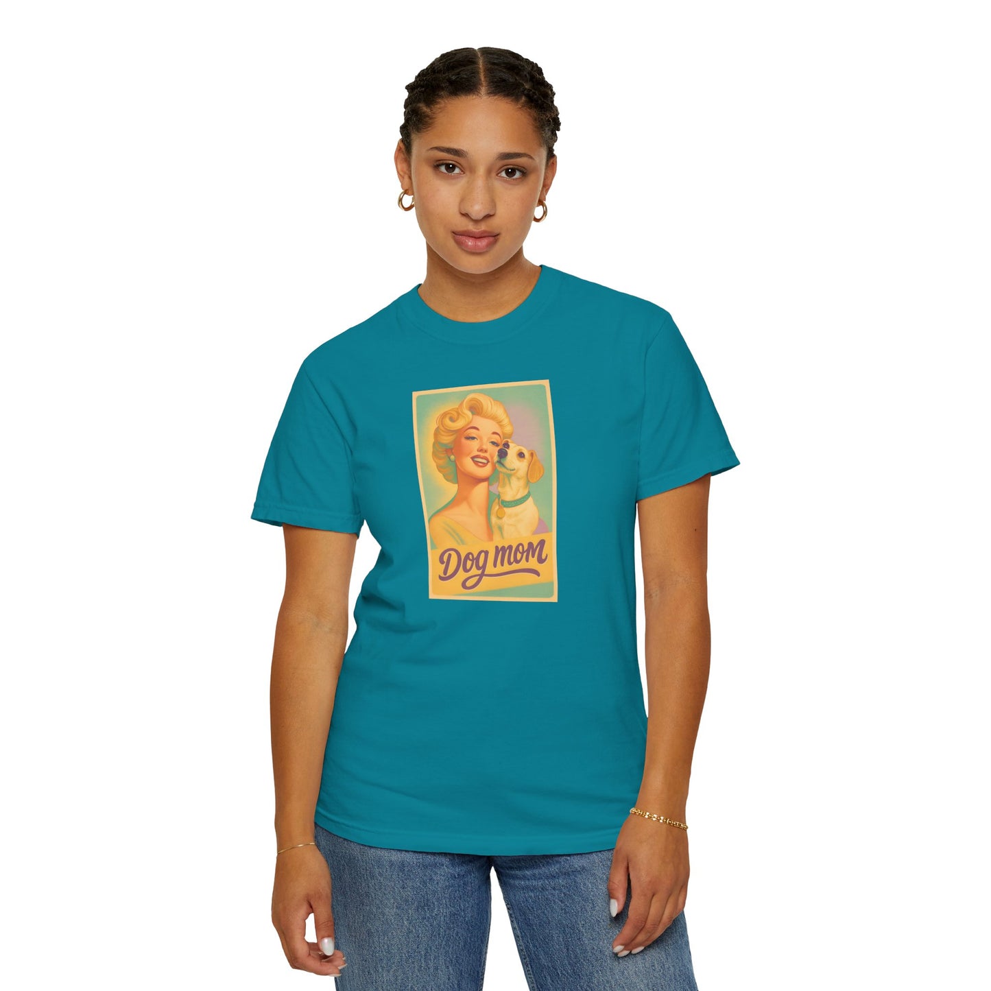 Vintage Dog Mom T-shirt - Unisex Garment-Dyed Tee for Dog Lovers