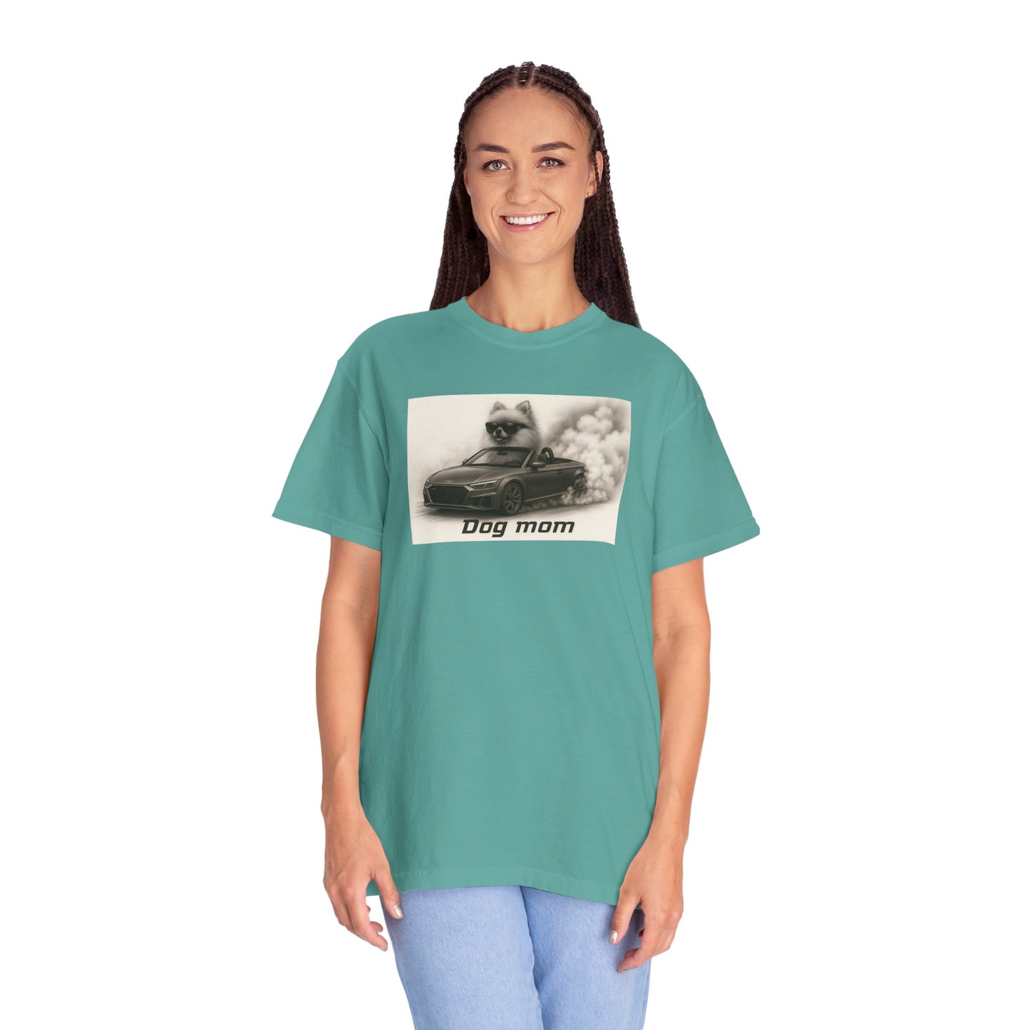 Dog Mom - Pomeranian - “Cool Dogs in Cool Cars” T-Shirt Collection! 🐶🚗