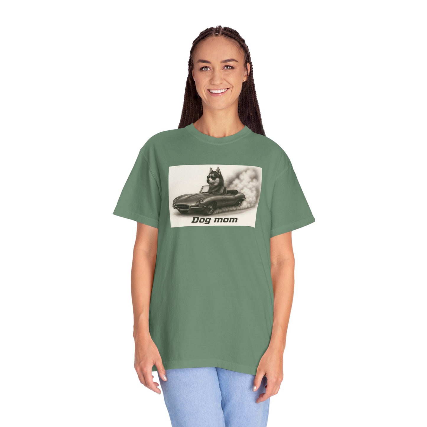 Dog Mom - Siberian Husky - “Cool Dogs in Cool Cars” T-Shirt Collection! 🐶🚗