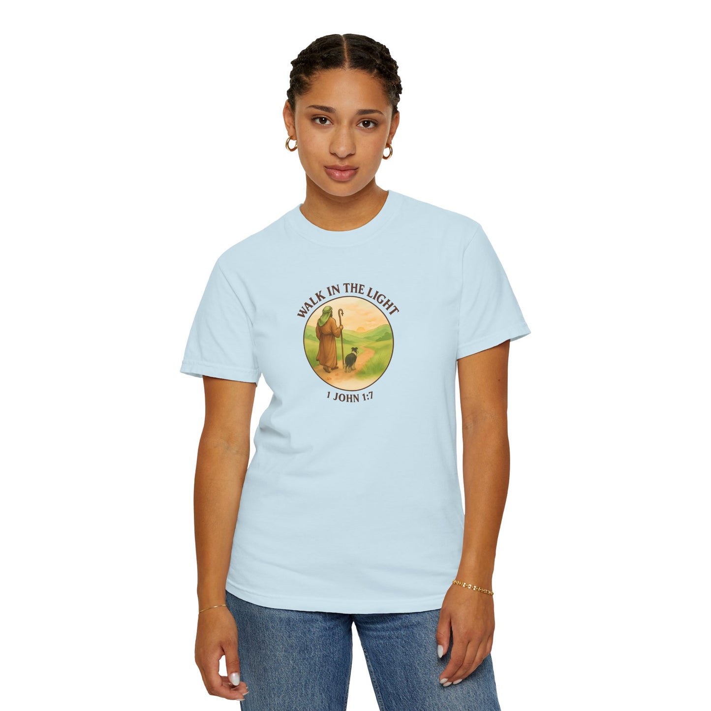 Walk in the light T-Shirt, Casual Fashion Tee, Motivational Gift, Unisex Graphic Tee, Perfect for Gifts and Celebrations