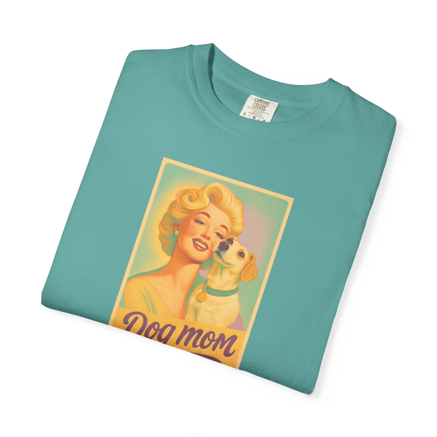 Vintage Dog Mom T-shirt - Unisex Garment-Dyed Tee for Dog Lovers