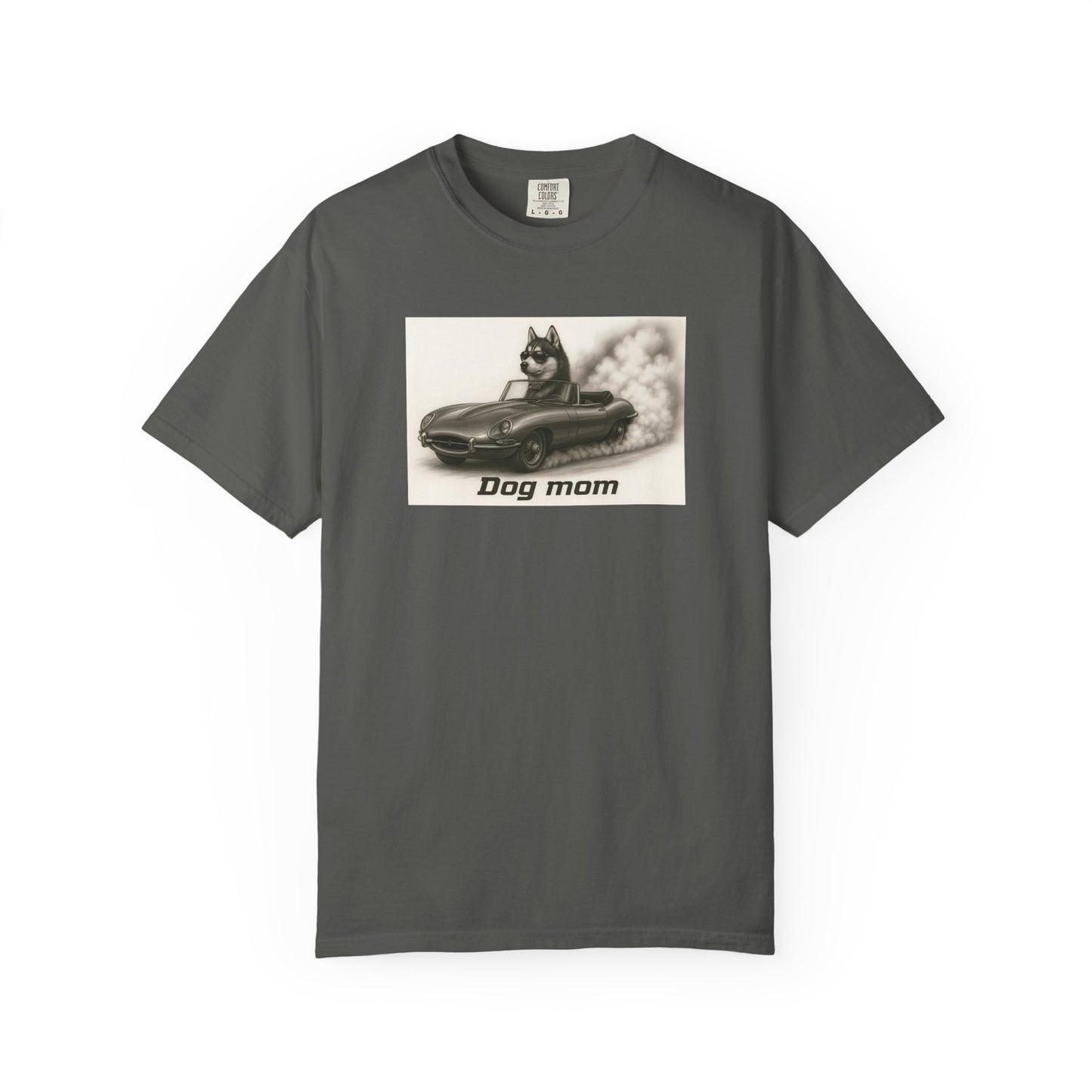 Dog Mom - Siberian Husky - “Cool Dogs in Cool Cars” T-Shirt Collection! 🐶🚗