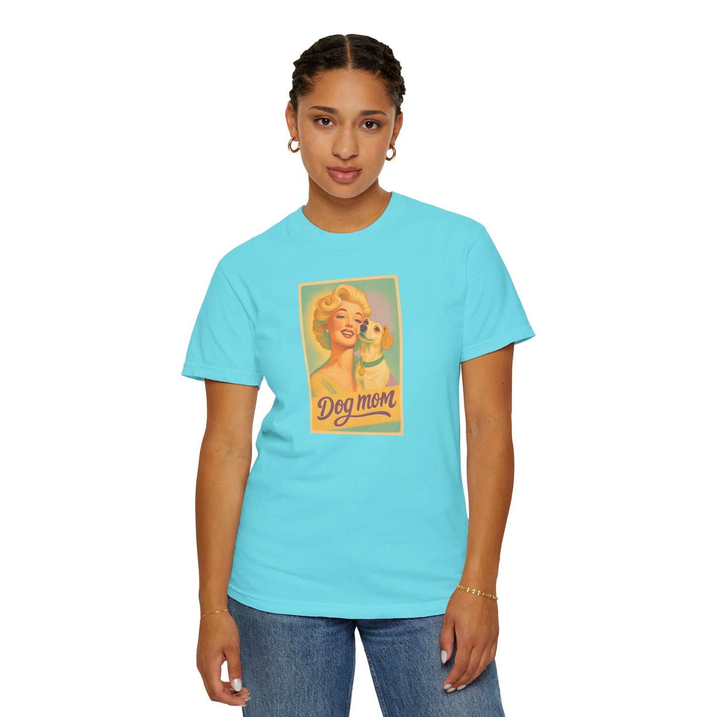 Vintage Dog Mom T-shirt - Unisex Garment-Dyed Tee for Dog Lovers