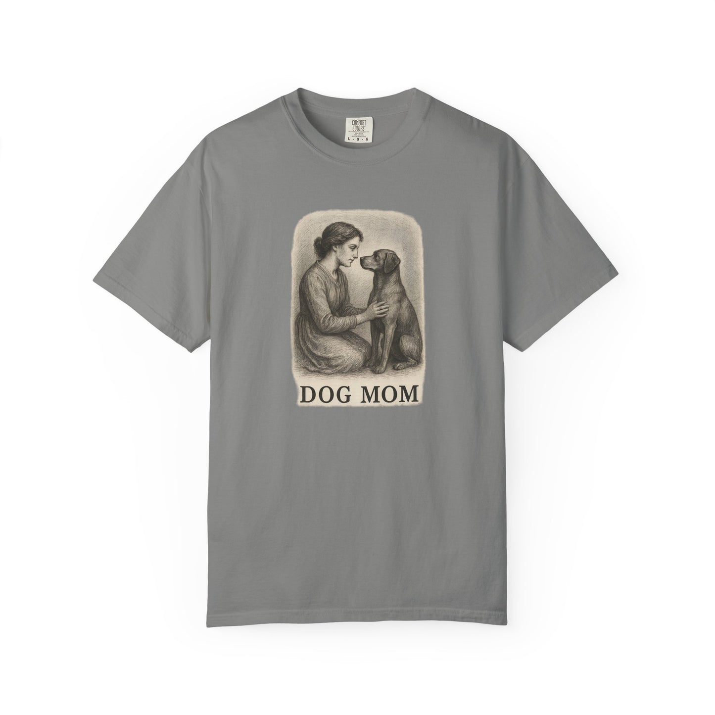 Dog Mom Unisex T-Shirt, Cozy Gift for Pet Lovers, Vintage Style Tee, Cute Dog Owner Shirt, Ideal for Birthdays and Holidays