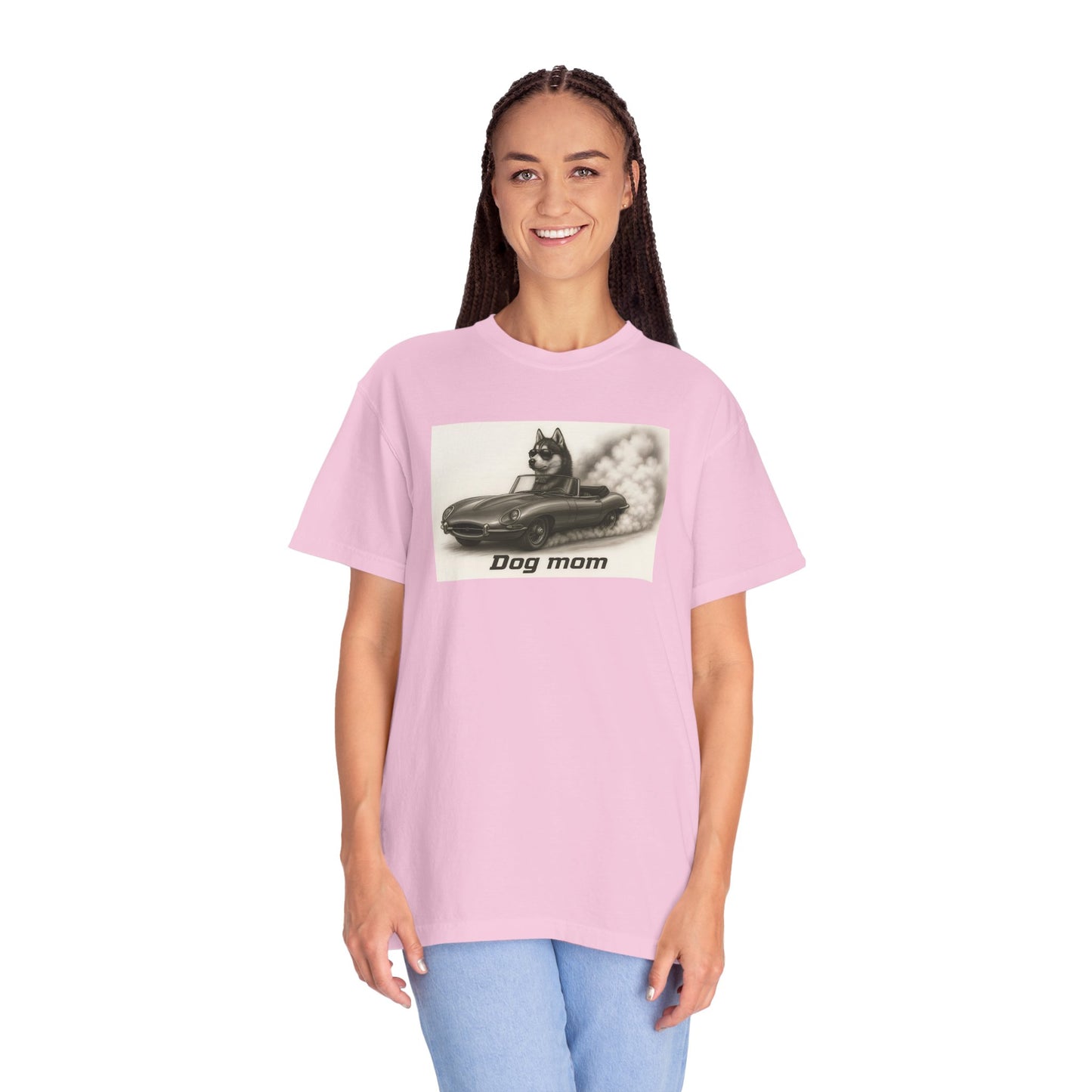 Dog Mom - Siberian Husky - “Cool Dogs in Cool Cars” T-Shirt Collection! 🐶🚗