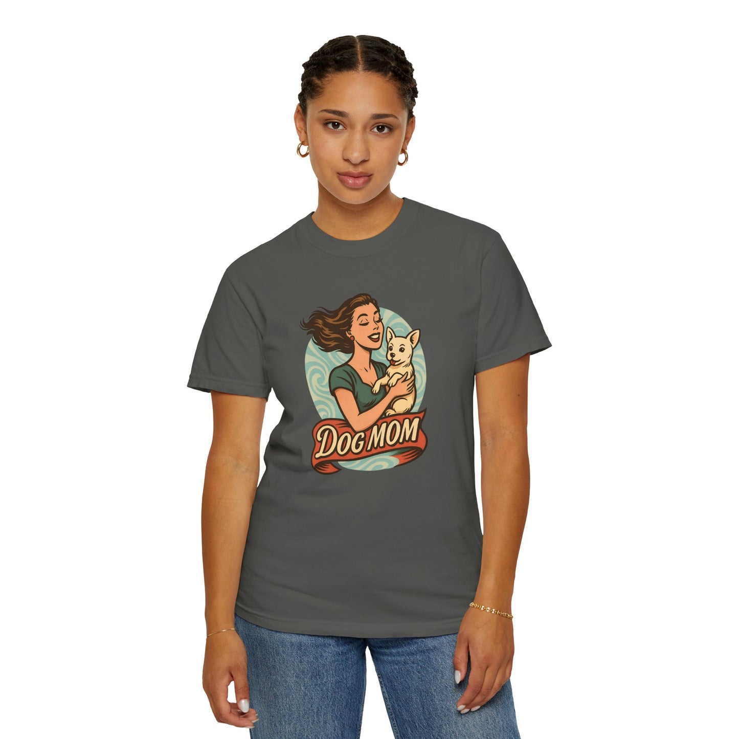 Dog Mom T-Shirt, Unisex Tee for Pet Lovers, Gift for Dog Owners, Casual Wear, Animal Lover Apparel