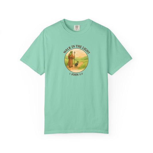Walk in the light T-Shirt, Casual Fashion Tee, Motivational Gift, Unisex Graphic Tee, Perfect for Gifts and Celebrations