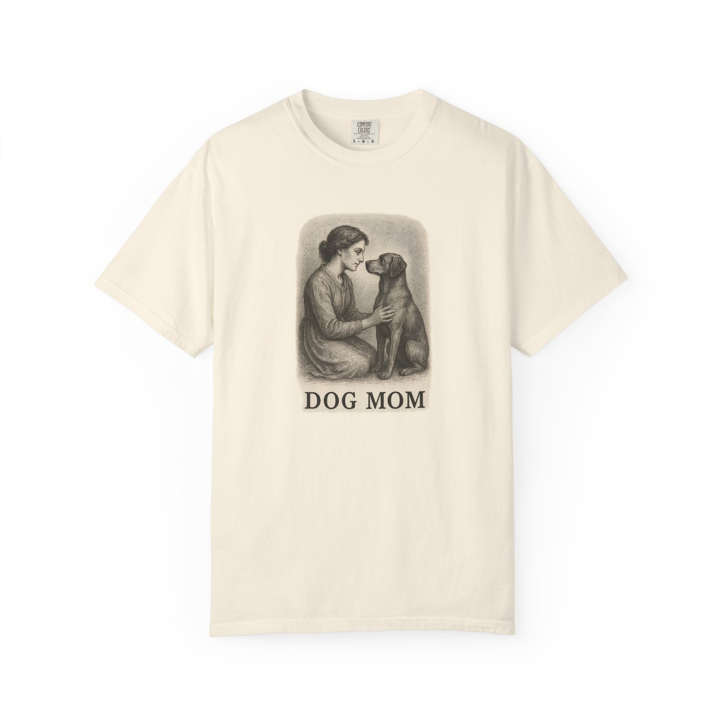 Dog Mom Unisex T-Shirt, Cozy Gift for Pet Lovers, Vintage Style Tee, Cute Dog Owner Shirt, Ideal for Birthdays and Holidays