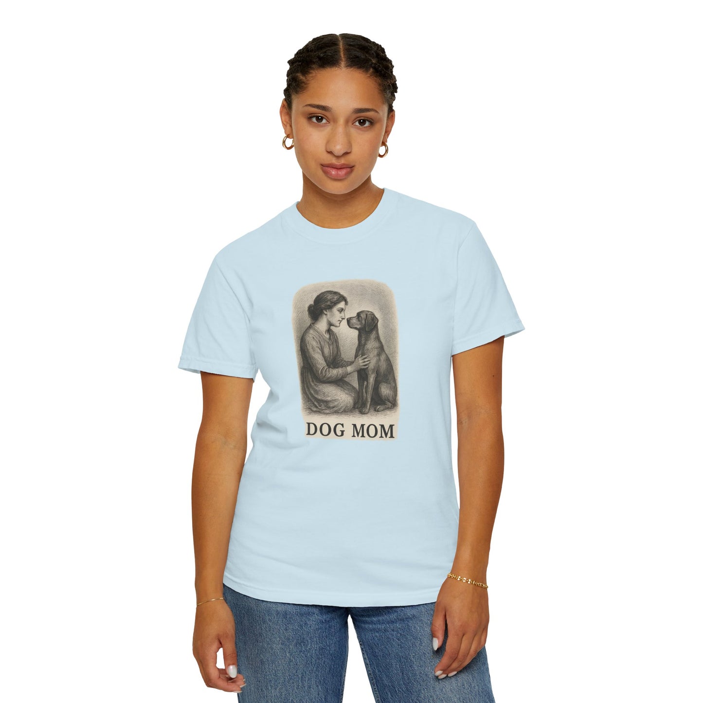 Dog Mom Unisex T-Shirt, Cozy Gift for Pet Lovers, Vintage Style Tee, Cute Dog Owner Shirt, Ideal for Birthdays and Holidays