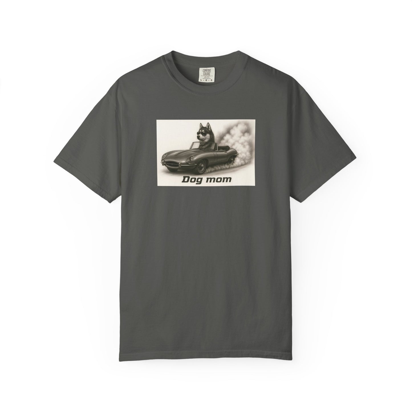 Dog Mom - Siberian Husky - “Cool Dogs in Cool Cars” T-Shirt Collection