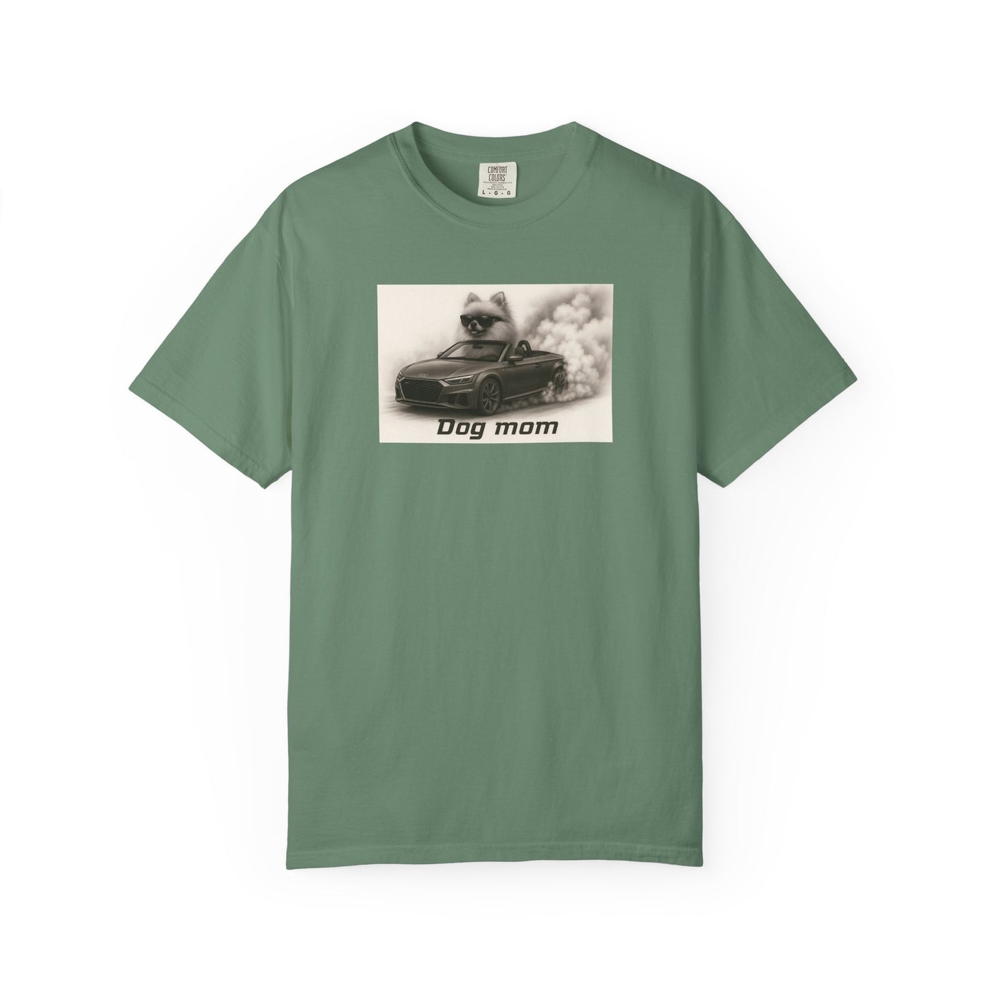 Dog Mom - Pomeranian - “Cool Dogs in Cool Cars” T-Shirt Collection