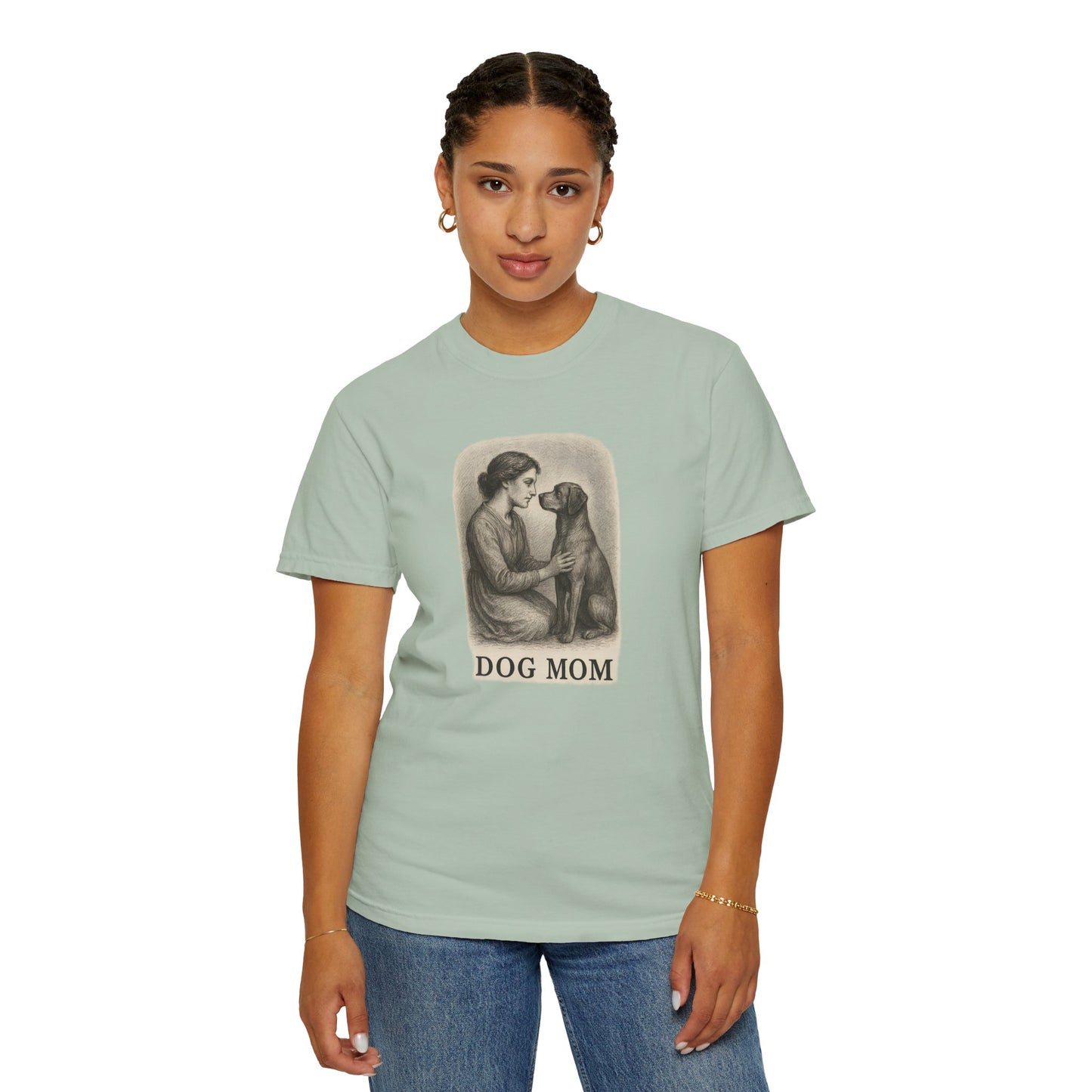 Dog Mom Unisex T-Shirt, Cozy Gift for Pet Lovers, Vintage Style Tee, Cute Dog Owner Shirt, Ideal for Birthdays and Holidays