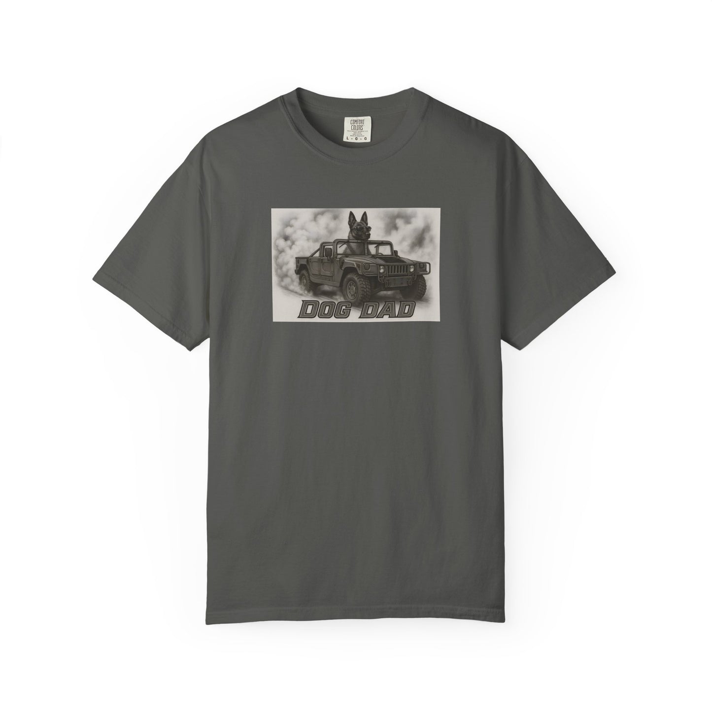 Dog Dad - Belgium Malinois - Cool Dogs in Cool Cars T-Shirt Collection