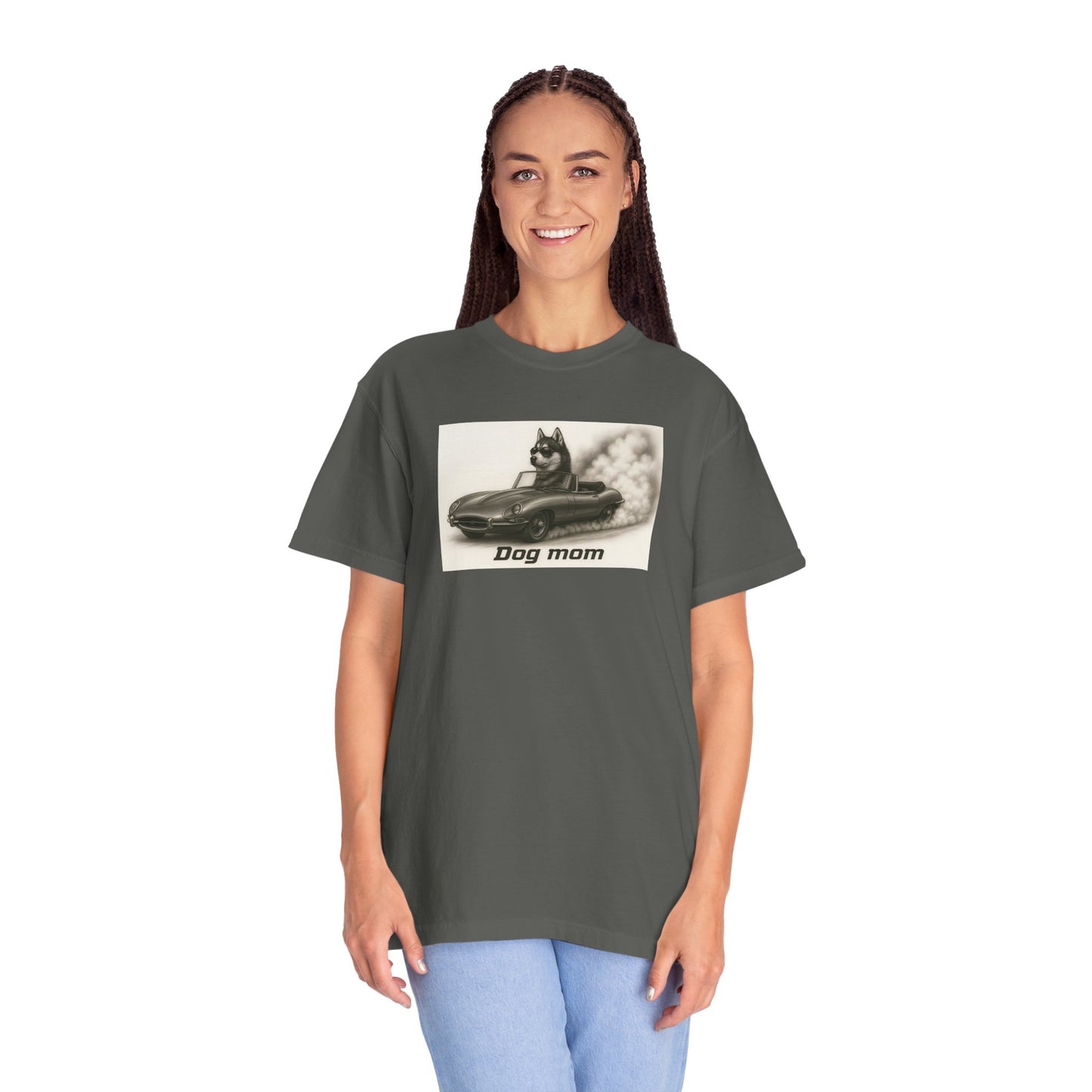 Dog Mom - Siberian Husky - “Cool Dogs in Cool Cars” T-Shirt Collection